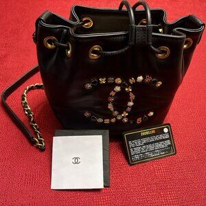 CHANEL ORIGINAL DRAWSTRING PURSE
